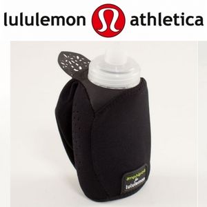 Lululemon Amphipod Squeezable